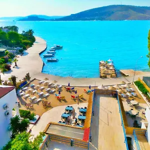 Oscar Seaside & Spa Отель